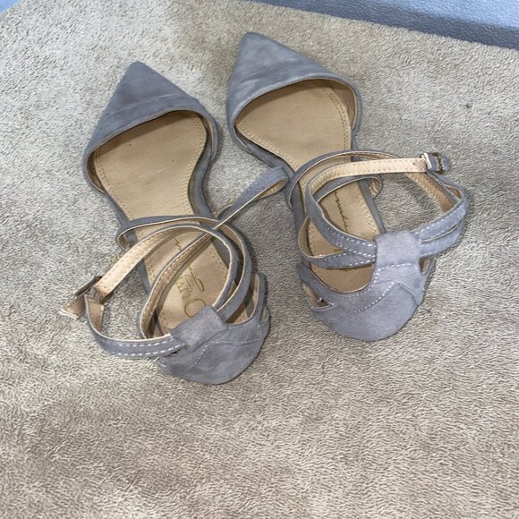 Olivia Miller Gray Faux Suede Pointed Toe Ankle Strap Flats Size 7.5 – D’Orsay - Picture 5 of 7